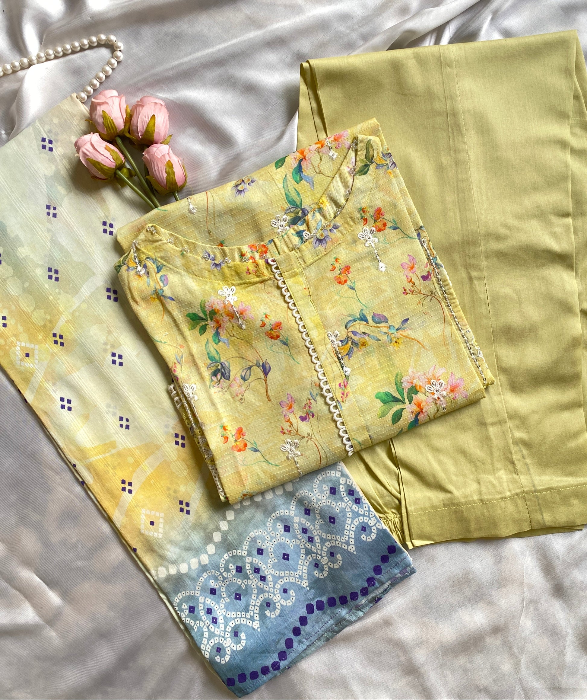 LAWN UNSTITCHED 11