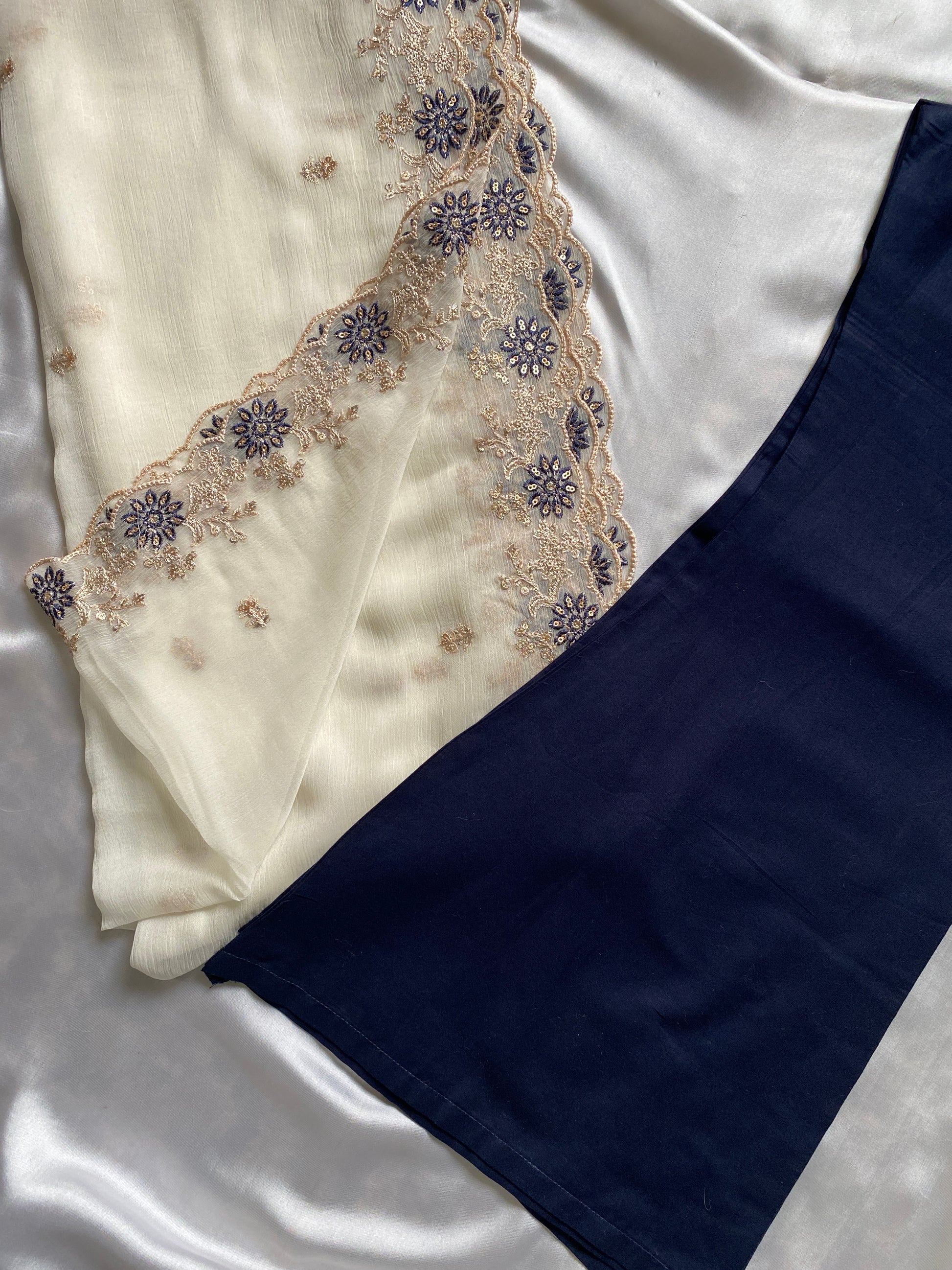 BLUE 3PC STITCHED