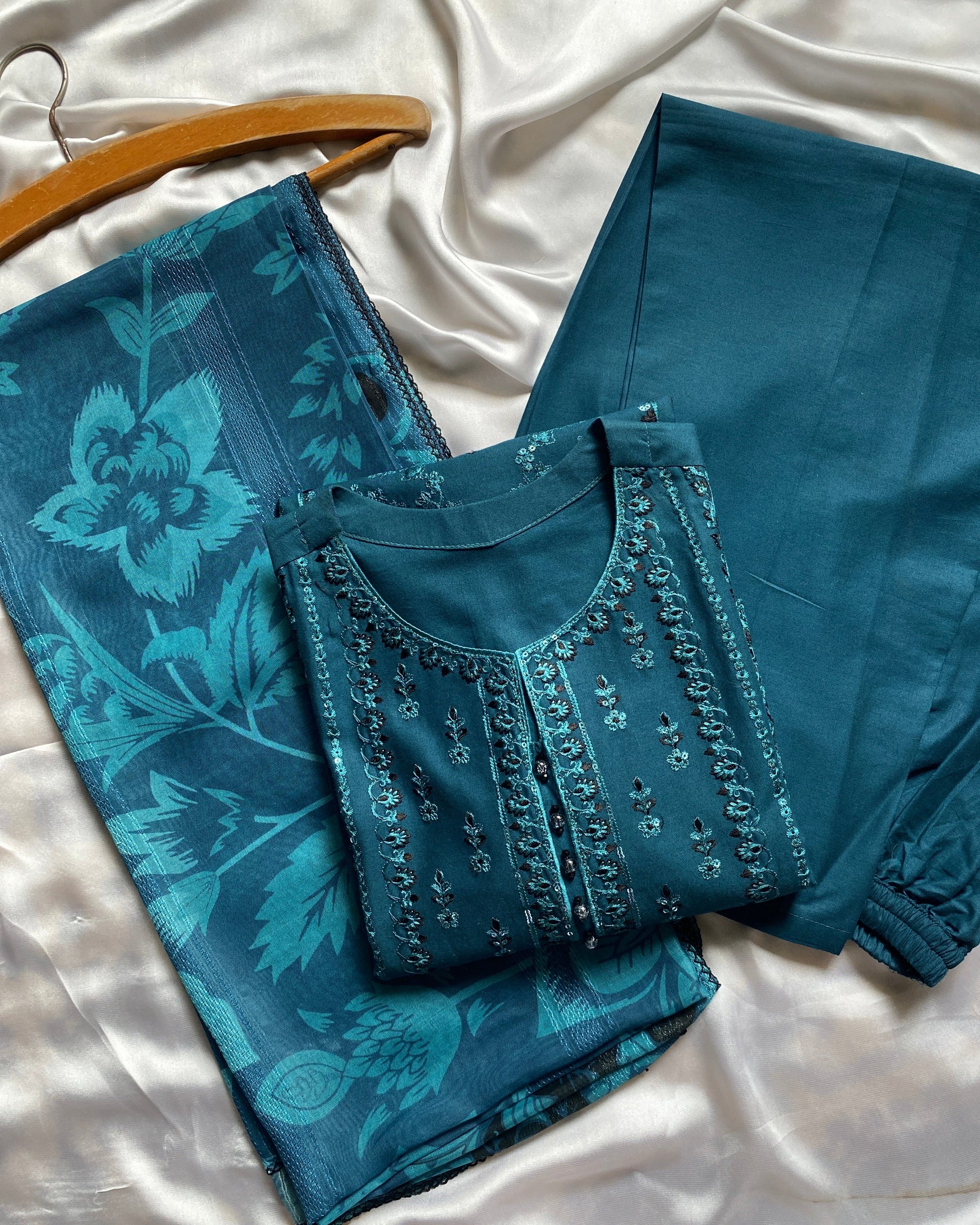 TEAL BLUE 3PC STITCHED