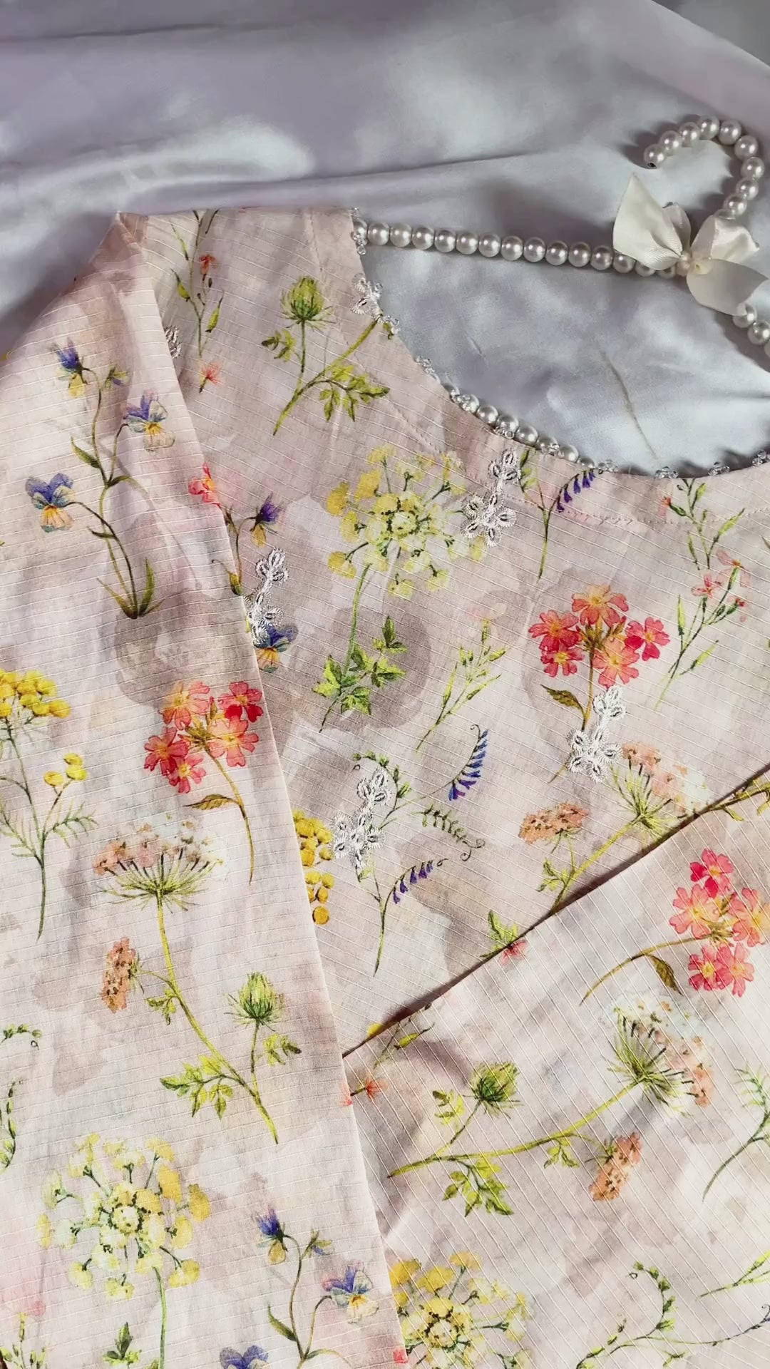 LAWN UNSTITCHED 13